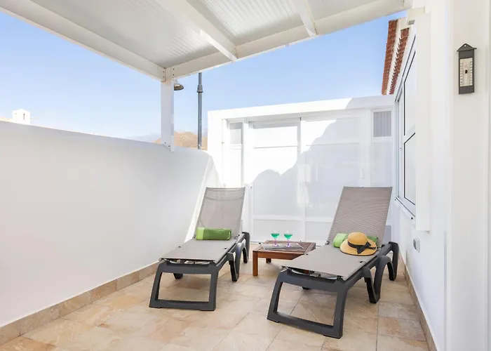 De La Sombra A La Luz * Abades (Tenerife)